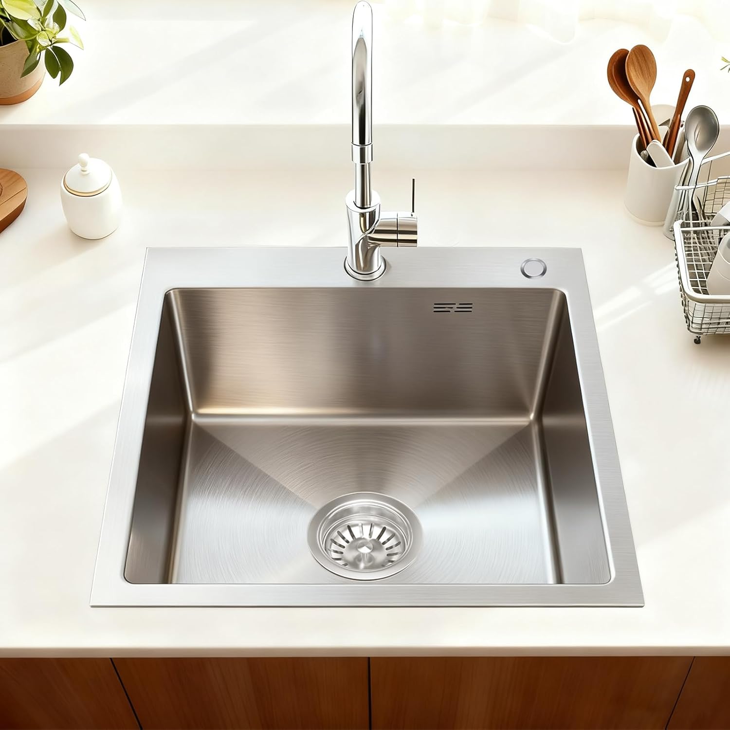 Zlewozmywak Melanstar wykonany ręcznie ze stali nierdzewnej 38x38 cm